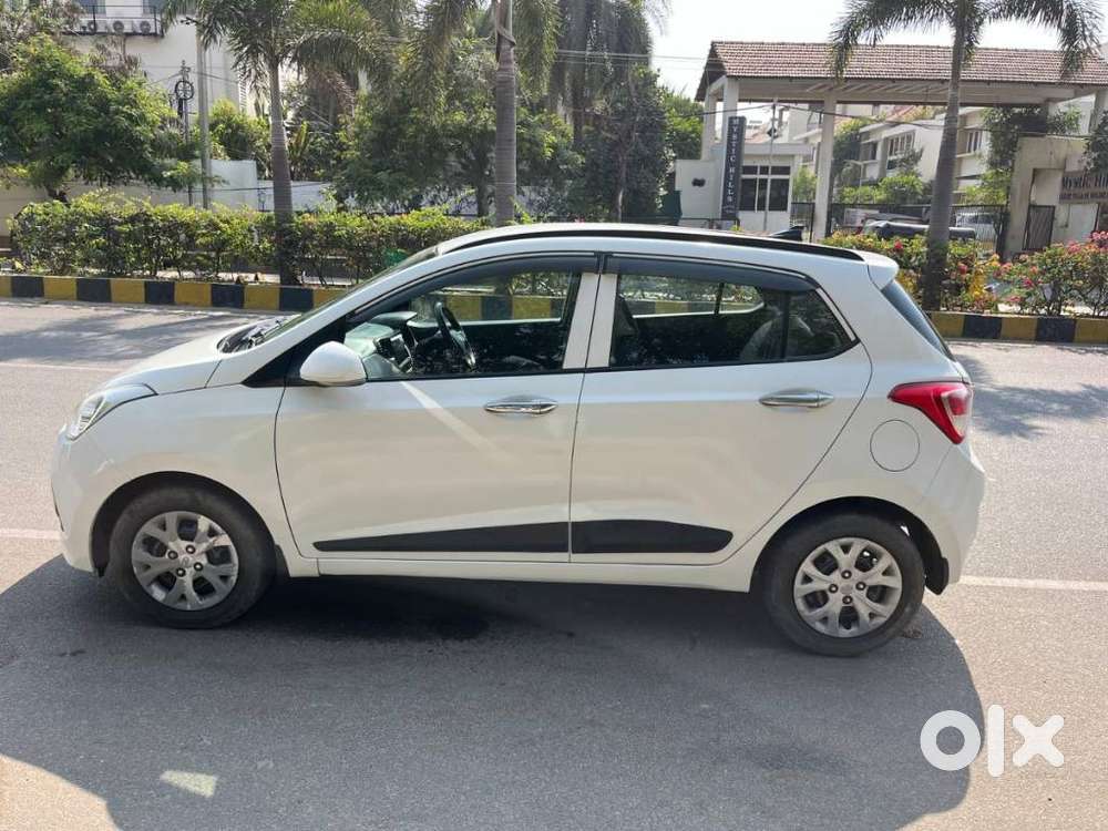 Hyundai Grand I10 Sportz 1.2 Kappa Vtvt, 2016, Petrol