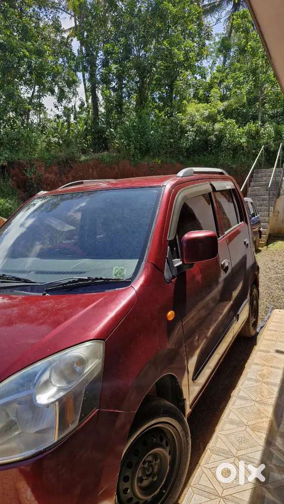 Maruti Suzuki Wagon R Lxi 2012