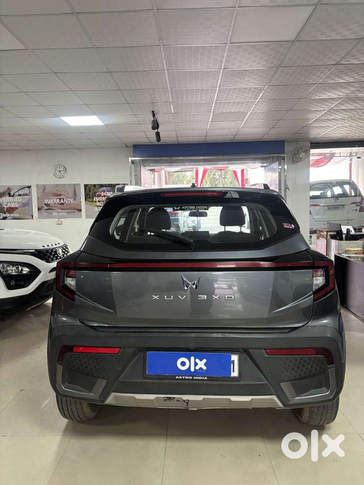 Mahindra Xuv 3xo Ax5 1.5 Diesel Autoshift Plus, 2024, Diesel