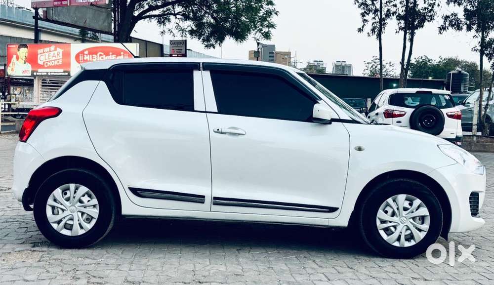 Maruti Suzuki Swift 1.2 Lxi (o), 2021, Cng & Hybrids