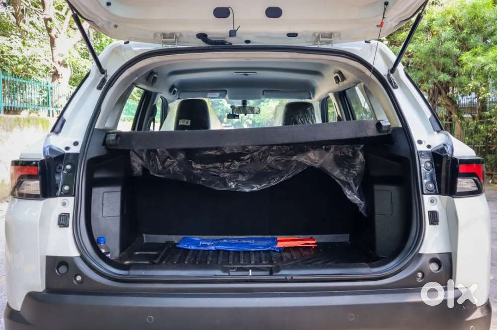 Maruti Suzuki Vitara Brezza 1.5 Lxi, 2025, Petrol