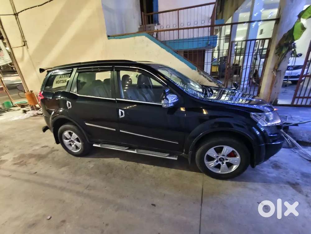 Mahindra Xuv500 2015