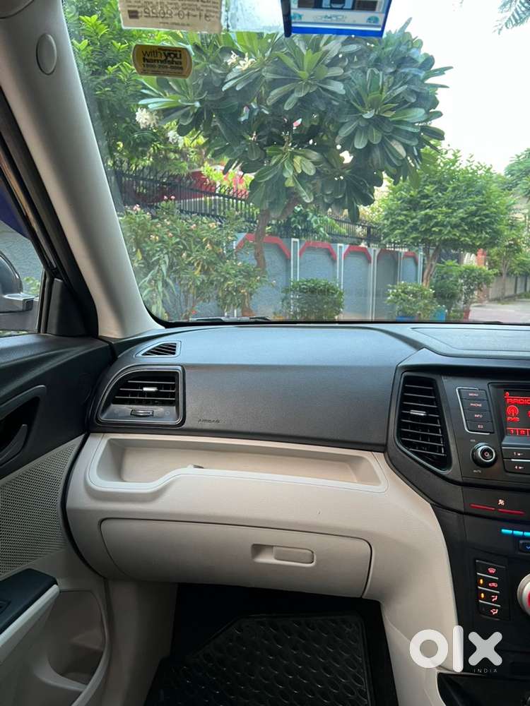 Xuv300 Diesel 2022 Only 34,000 Kilometer In Showdoom Condition