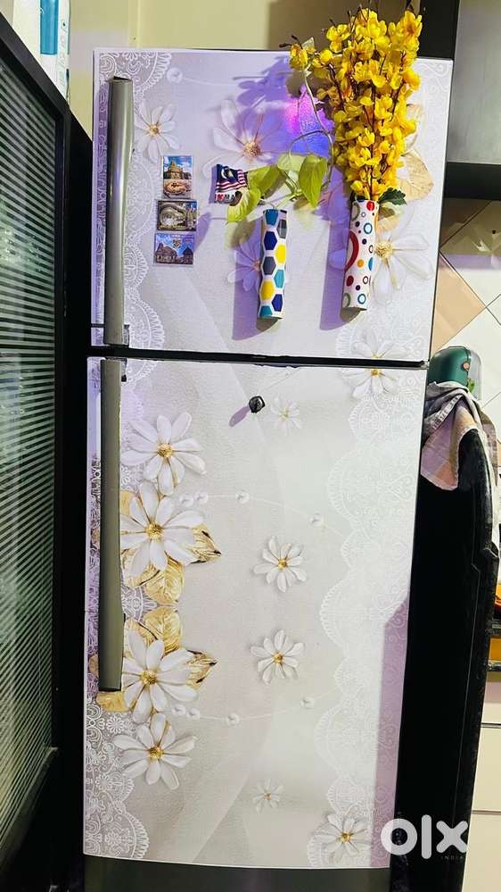 REFRIGERATOR - in 100% running and working condition