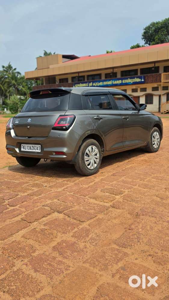 Maruti Suzuki Swift Vxi Ags, 2024, Petrol