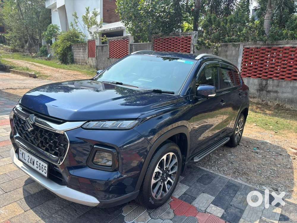 Maruti Suzuki Grand Vitara 2023 Petrol Well Maintained