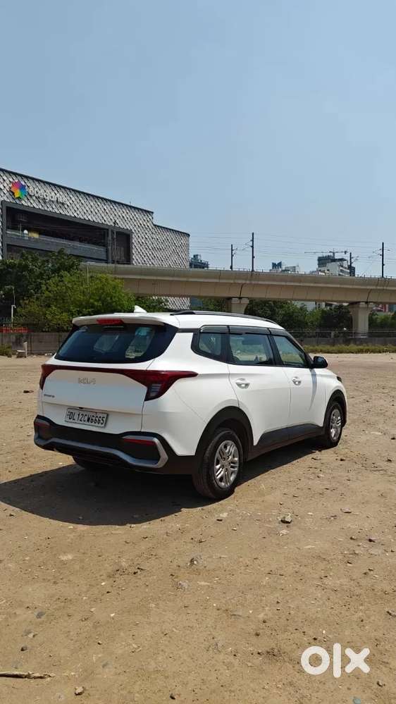 Kia Carens 1.5 Prestige 7 Str, 2023, Petrol