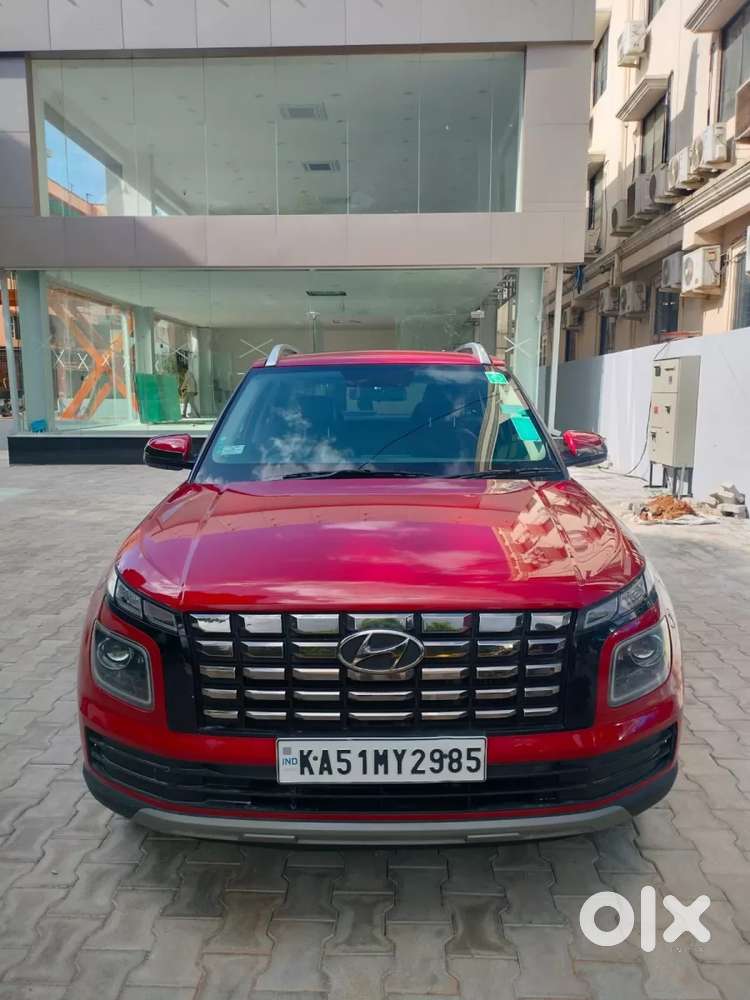 Hyundai Venue 1.0 S (o) Turbo Dct, 2025, Petrol