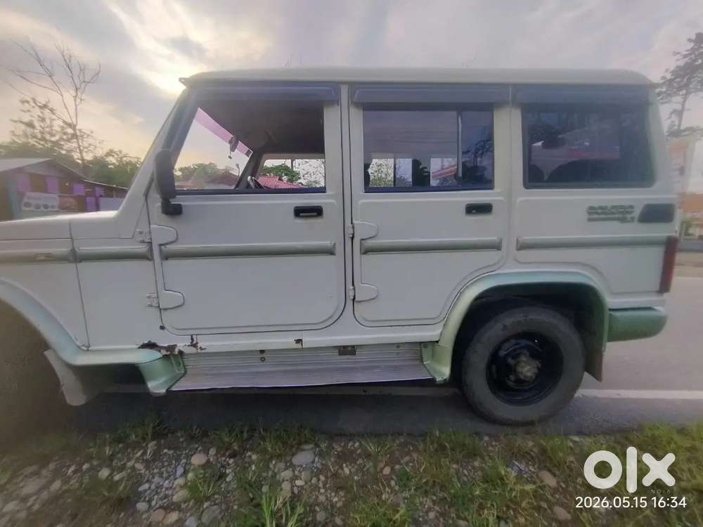 4mahindra Bolero 2011