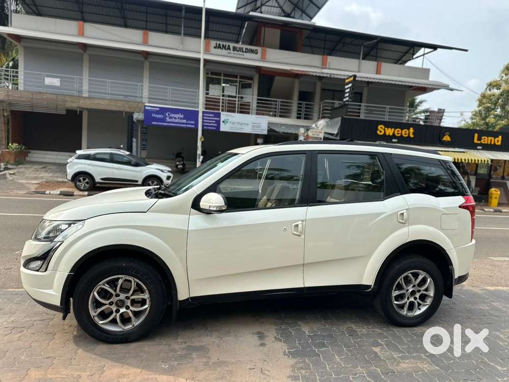 Mahindra Xuv500 At W6 2wd, 2016, Diesel