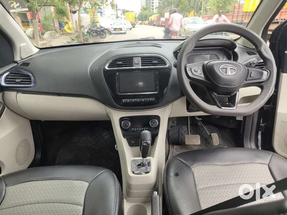 Tata Tiago Revotron 2023 With Company Record