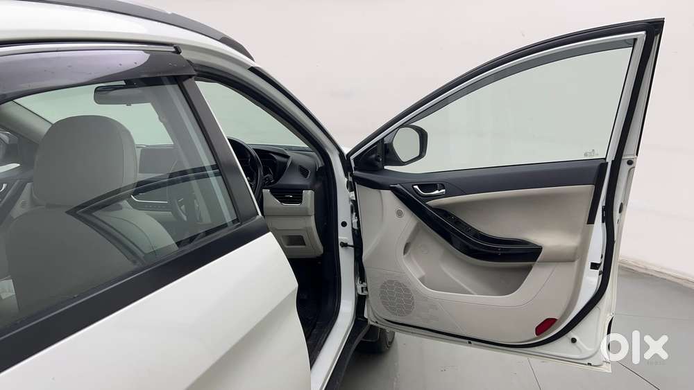 Tata Nexon 1.2 Revotron Xz Plus, 2023, Petrol