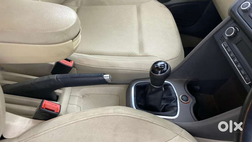 Volkswagen Vento Petrol Highline, 2012, Petrol