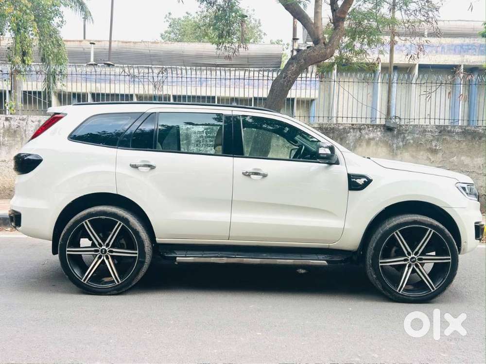 Ford Endeavour 3.2 Titanium At 4x4, 2017, Diesel