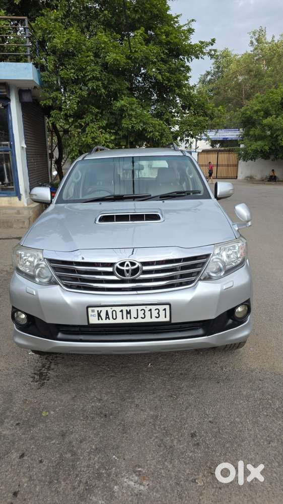 Toyota Fortuner 3.0 4x2 Automatic, 2012, Diesel