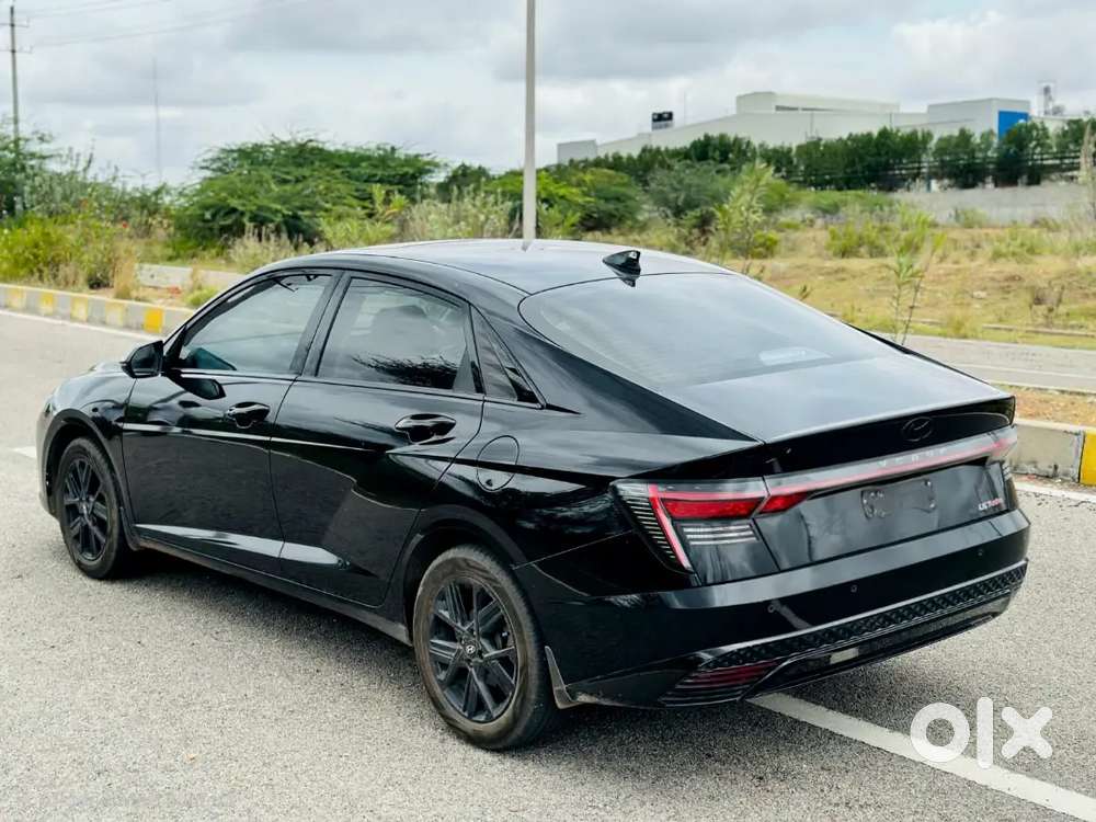 2023 Hyundai Verna Sx (o) 1.5-litre Turbo-petrol Dct Automatic