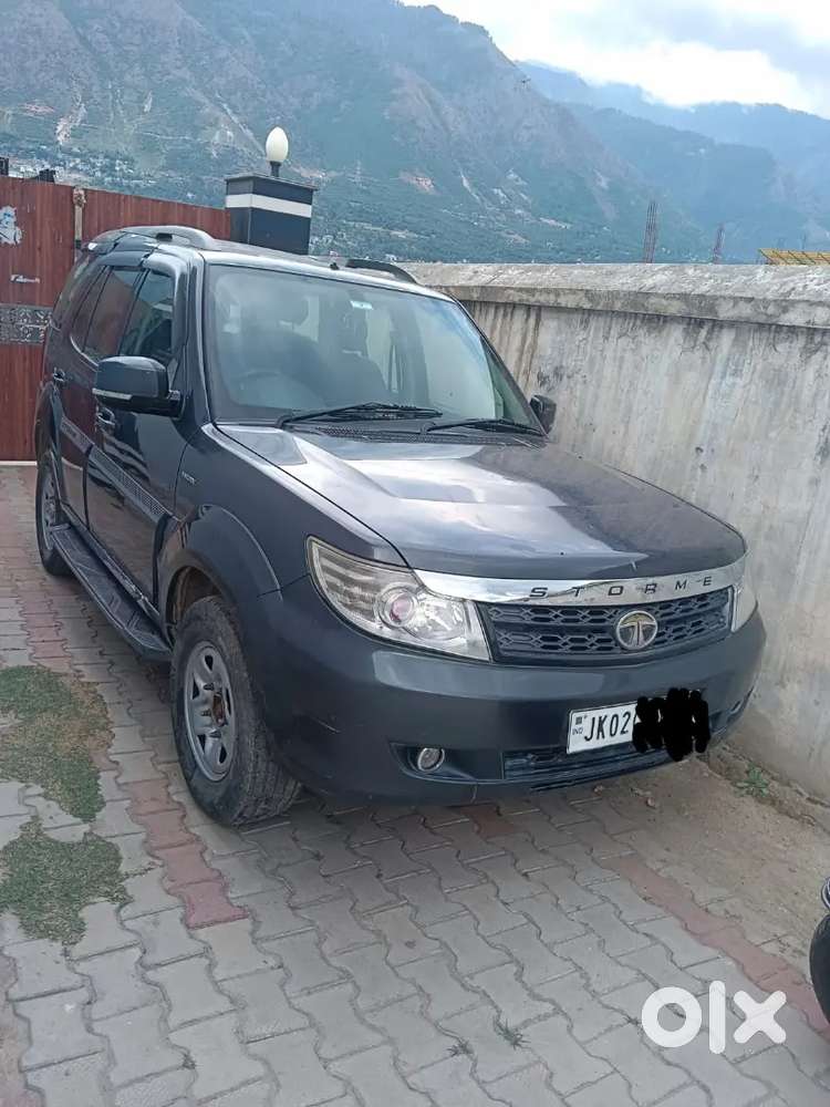 Tata Safari Storme 2018 Diesel 77500 Km Driven