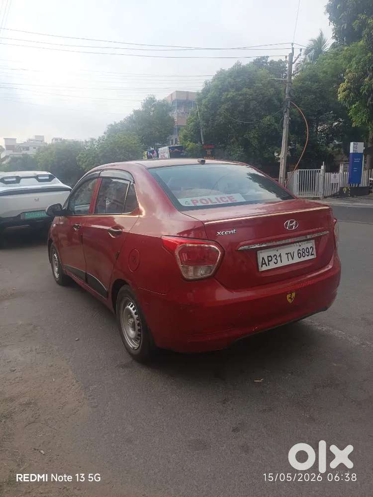 Single Hand Using  No Work New Battery New Tyres Taxi Plate