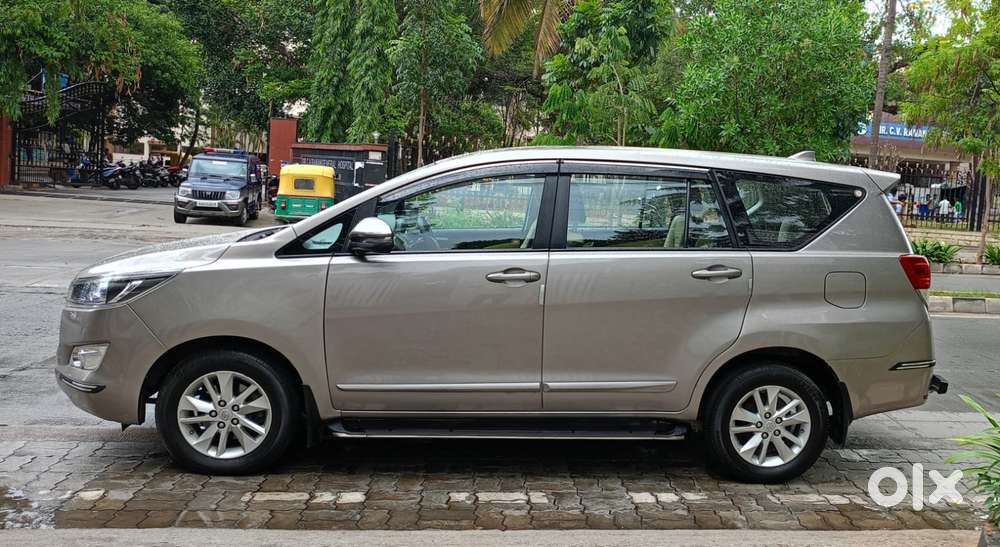Toyota Innova Crysta [2020-ongoing] 2.4 Gx At 7 Str, 2020, Diesel