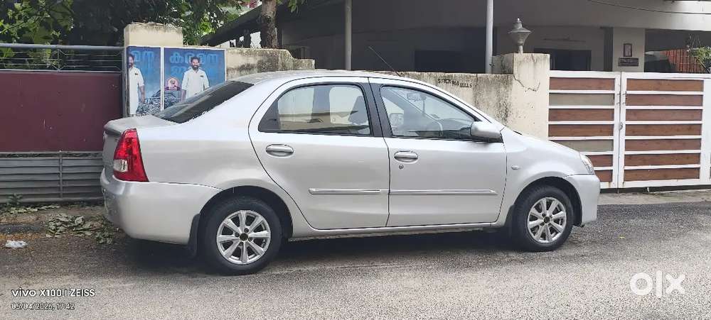 Toyota Etios 2012 Diesel 160000 Km Driven