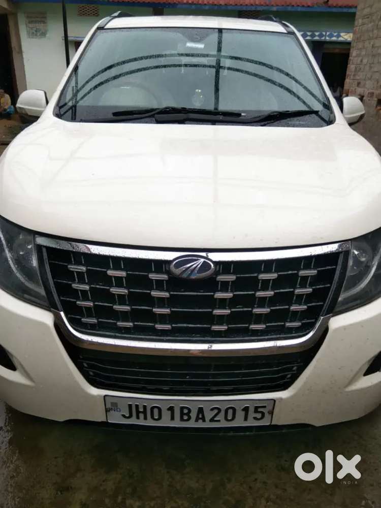 Mahindra Xuv500 2013 Diesel 100000 Km Driven
