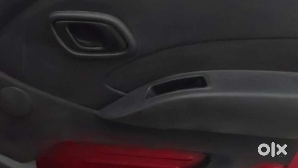 Datsun Redigo T Option, 2016, Petrol