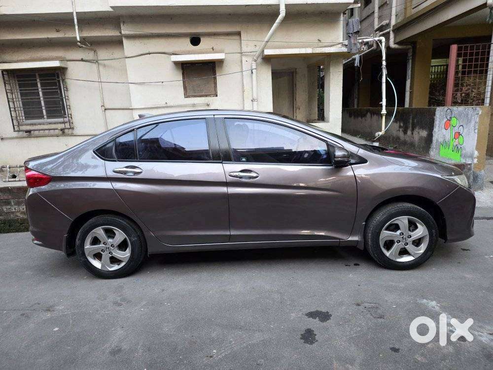 Honda City 2011-2013 1.5 V Mt Sunroof, 2014, Petrol