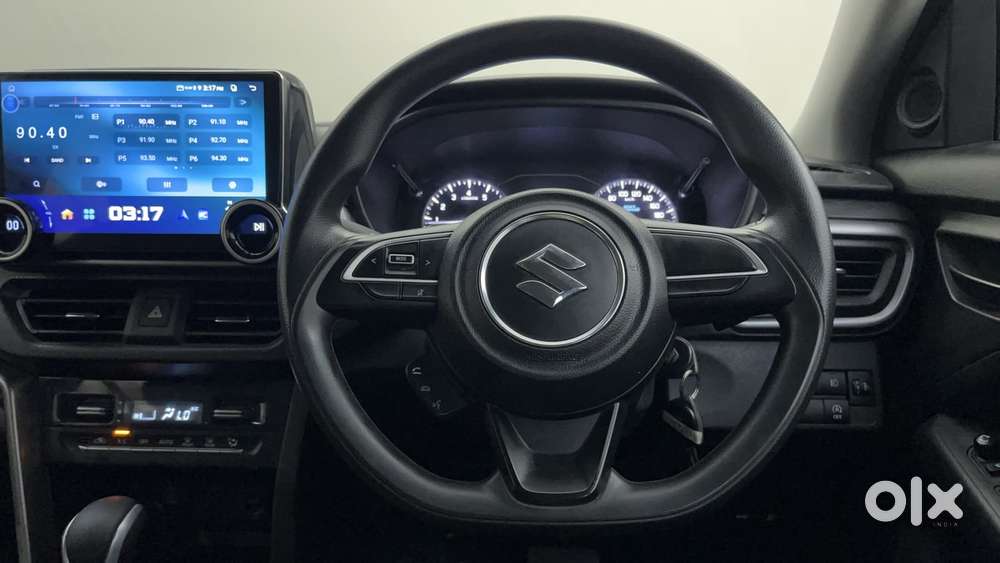 Maruti Suzuki Brezza Vxi At, 2022, Petrol