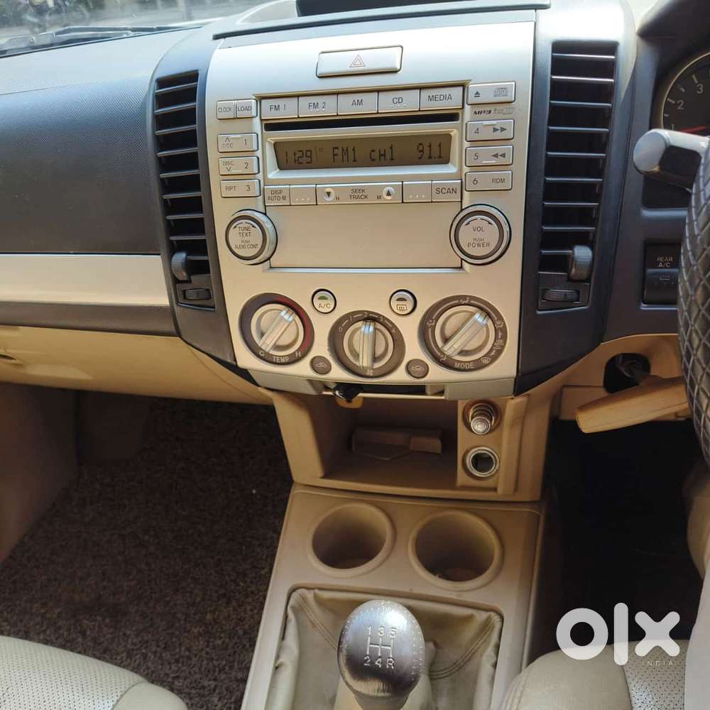 Ford Endeavour 2.5 4x2 Mt, 2012, Diesel