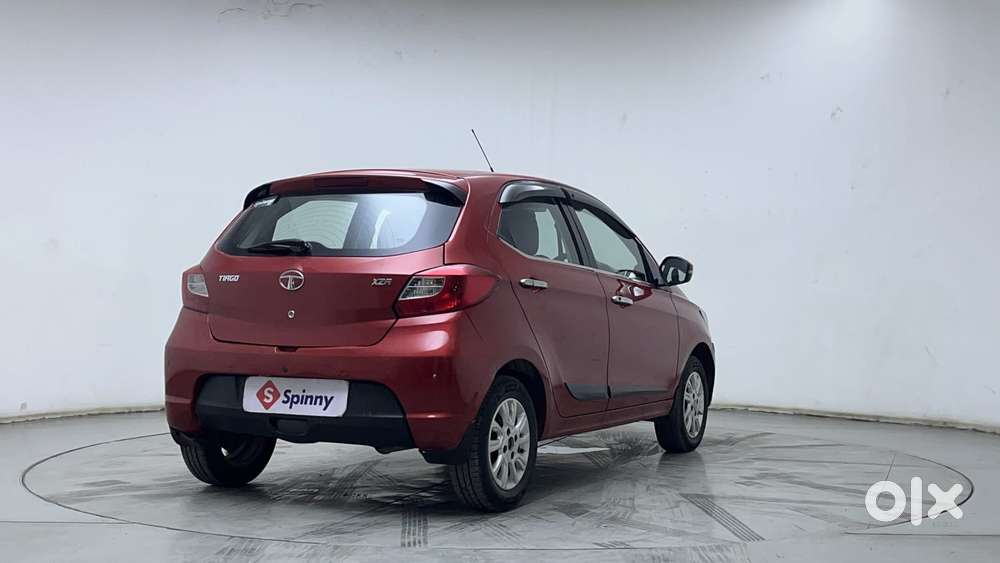 Tata Tiago Xza, 2018, Petrol