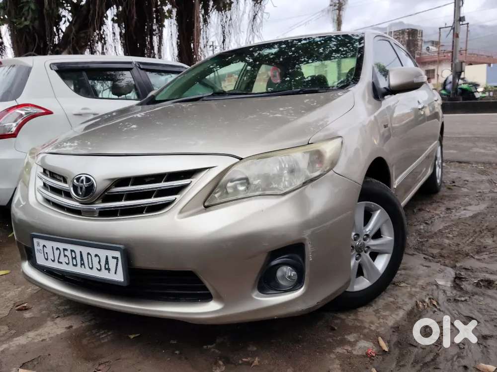 Toyota Corolla Altis 2012