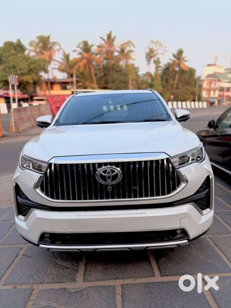 Toyota Innova Hycross 2.0 Vx Hybrid 7 Str, 2024, Petrol