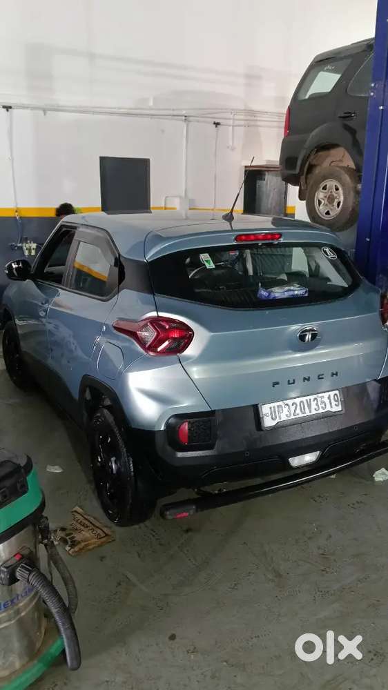 Tata Punch 1.2 Revotron 2025