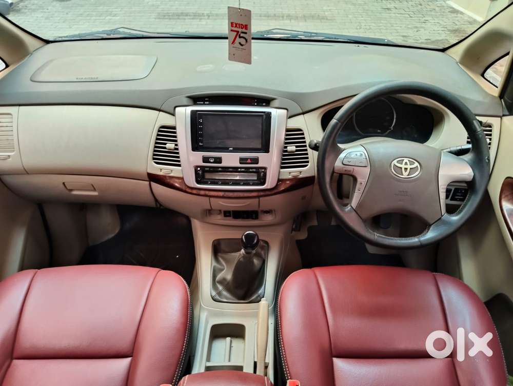 Toyota Innova 2.5 V 7 Str, 2013, Diesel