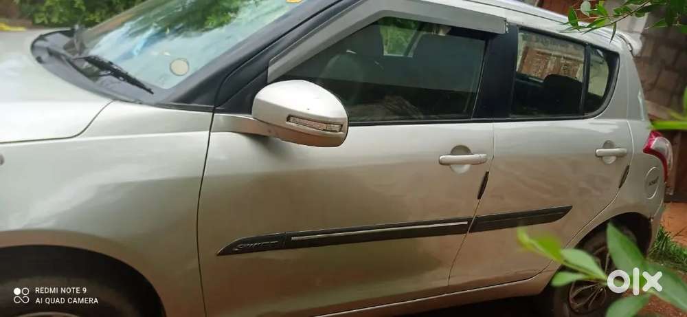 Maruti Suzuki Swift 2013 Diesel 128000 Km Driven