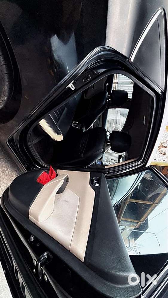 Hyundai Venue 2818 Diesel Well Maintained