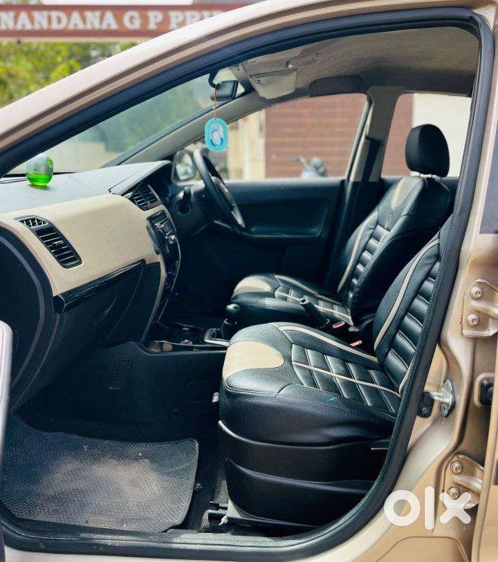 Tata Zest, 2015, Petrol