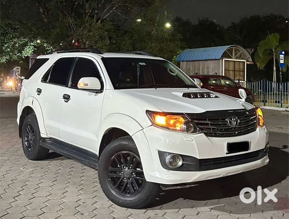 Toyota Fortuner Diesel 2012