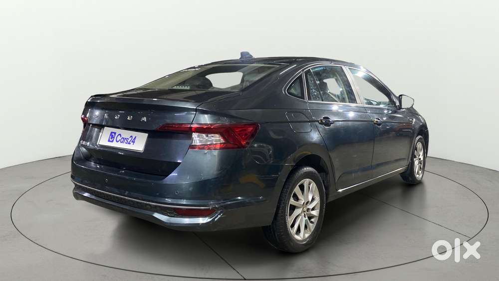 Skoda Slavia 1.0 Ambition Tsi At, 2022, Petrol