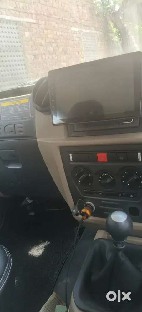 Force Motors Trax Cruiser Diesel Automatic 2026