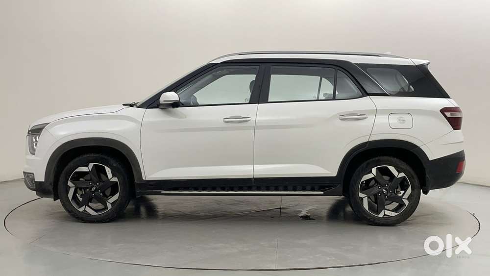 Hyundai Alcazar Signature (o) 6 Str 1.5 Petrol Dct, 2023, Petrol