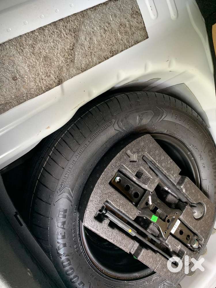 Volkswagen Taigun 1.0 Tsi Topline At, 2022, Petrol