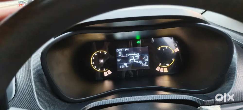 Tata Nexon Pure Plus 1.5 Turbo Diesel 2025