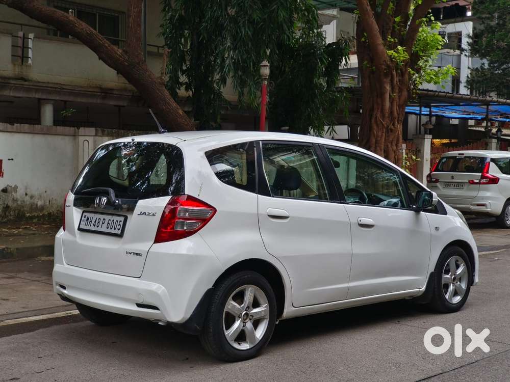 Honda Jazz V Mt Privilege, 2013, Petrol
