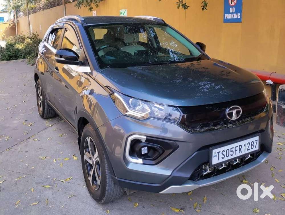 Tata Nexon 1.2 Revotron Xz Plus Dual Tone, 2023, Petrol