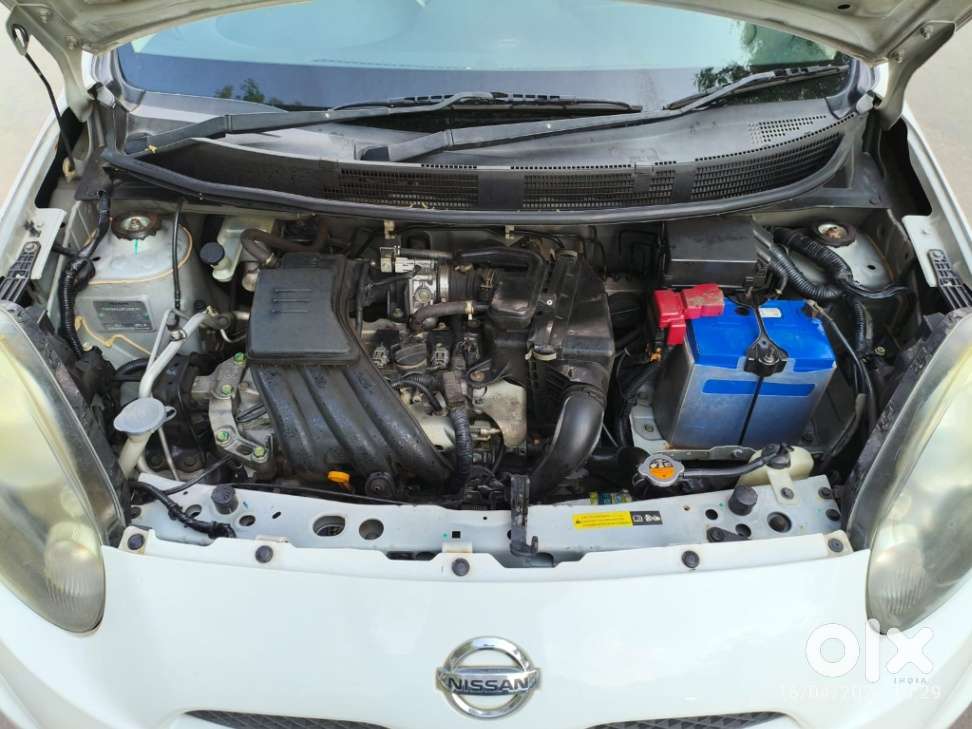 Nissan Micra Cvt Xv, 2015, Petrol