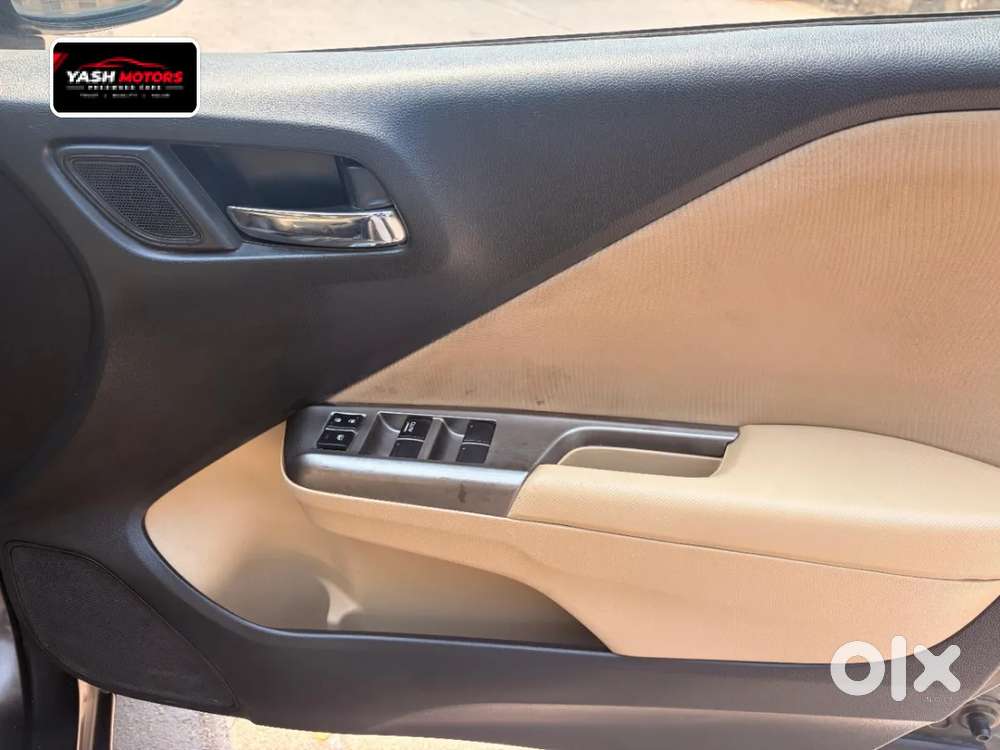 Honda City 1.5 V 4th Gen I-vtec Mt, 2016, Petrol