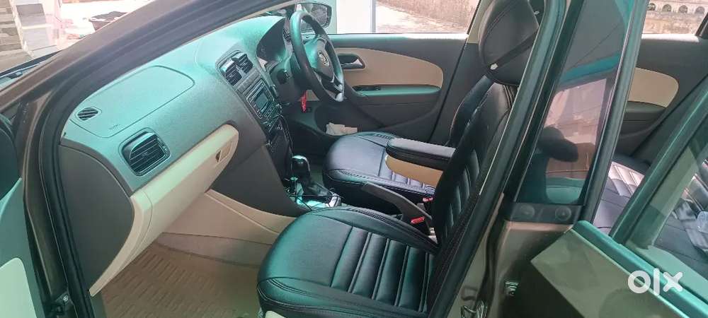 Volkswagen Vento 2014/15 Petrol Automatic Dsg