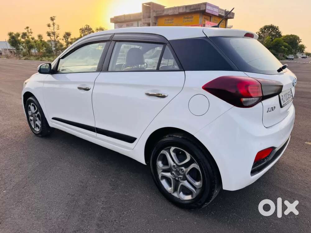 Hyundai Elite I20 Asta Option, 2019, Petrol