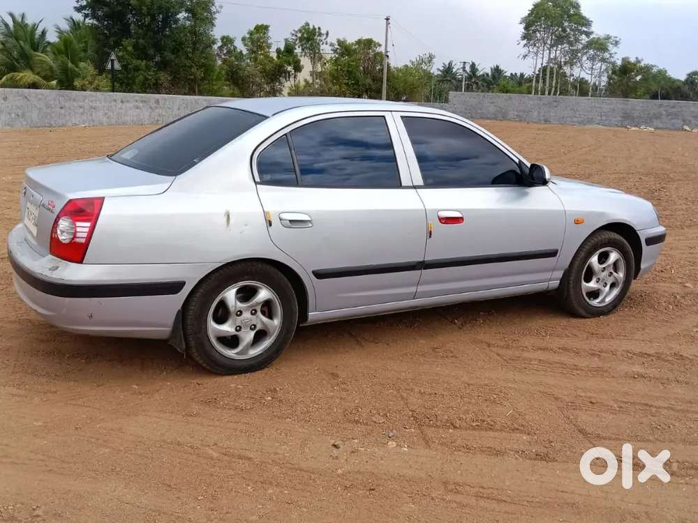 Hyundai Elantra 2004